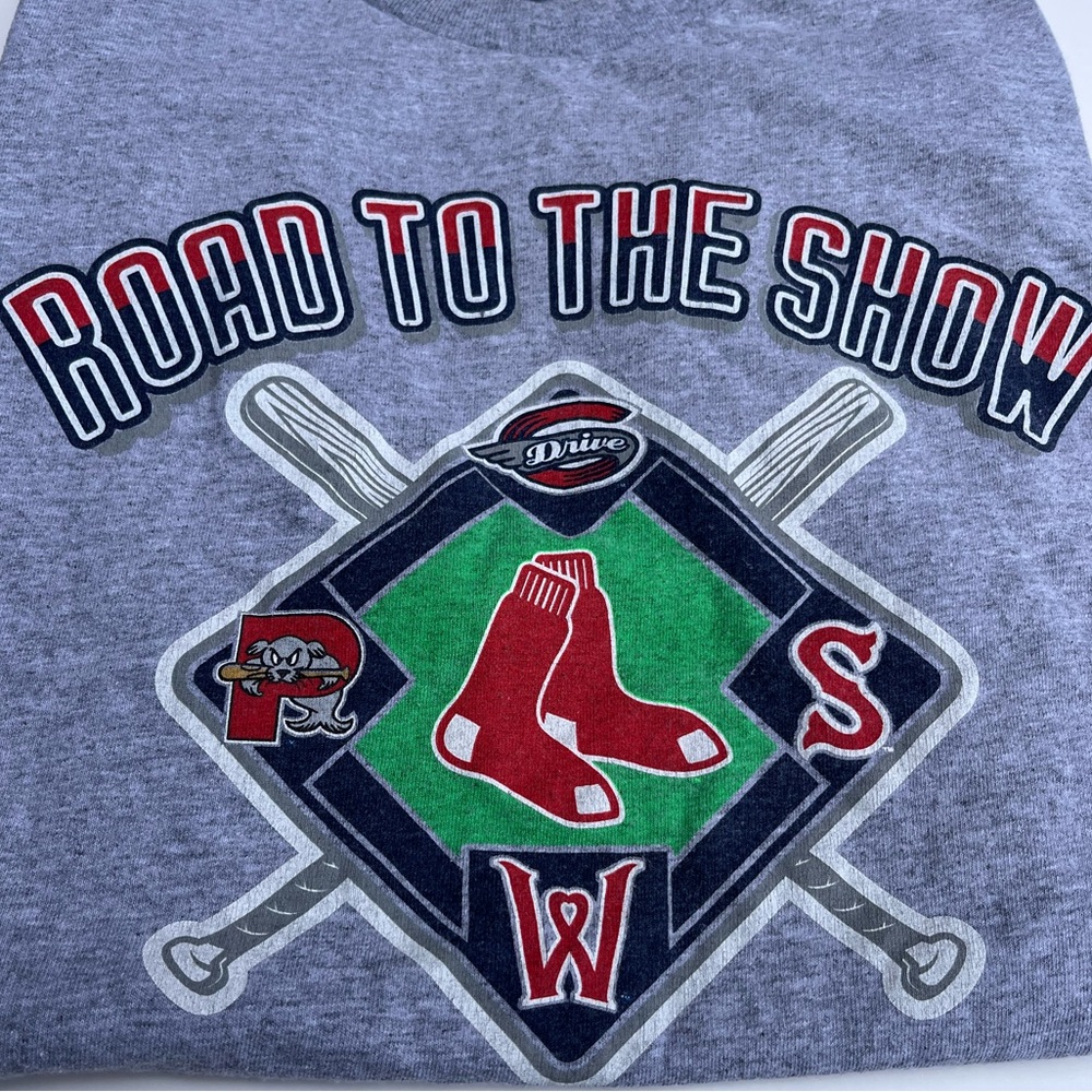 Boston Red Sox Short Sleeve - Picture 2 of 4